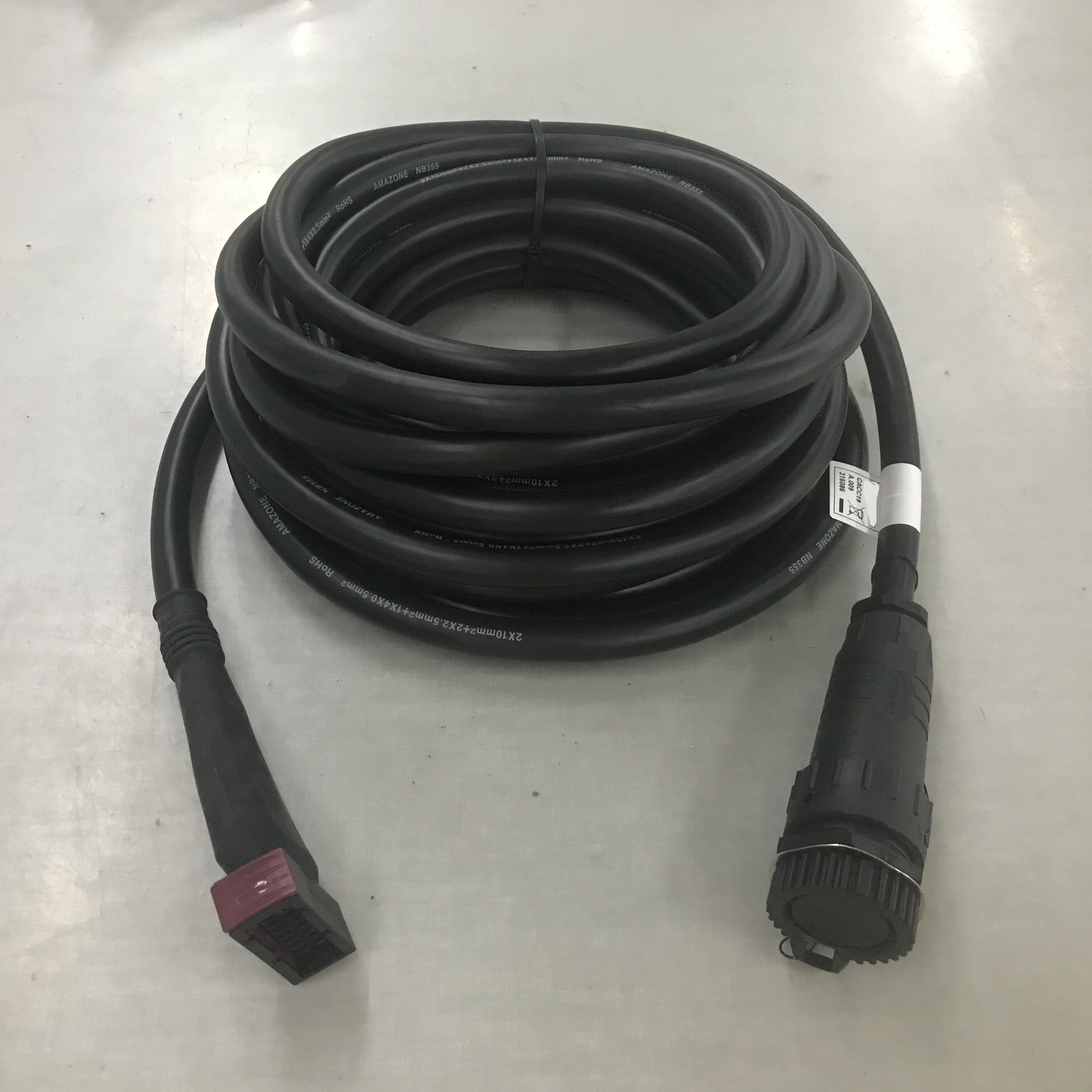 O trator do chicote de fios de fio ISOBUS conecta o conjunto de cabos